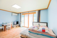 통영 산타루치아펜션 - 트리플 숙소