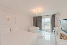 태안(안면도) 더피아노펜션 - 트리플 숙소