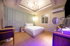 청주 K7 PC호텔 - 트리플 숙소