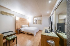 군산 HOTEL 첼로 - 트리플 숙소