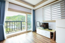 삼척 허브펜션 - 트리플 숙소