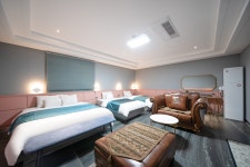 군산 호텔 엘타워(El Tower) - 트리플 숙소