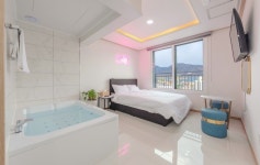 투어앤스파 가평 리썸파이브풀빌라 투어앤스파