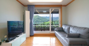 충주 아침호수스파펜션 - 트리플 숙소