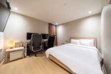 평택 넘버25 평택시청점 - 트리플 숙소