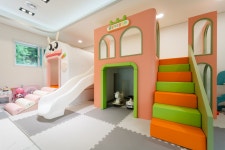 투어앤스파 가평 꼬모키즈풀빌라 투어앤스파