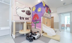 투어앤스파 가평 꼬모키즈풀빌라 투어앤스파