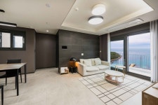 부산 - 오데이즈 오시리아 레지던스 후기, 가격, 위치 - 예약