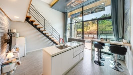 투어앤스파 강릉 아썸펜션 투어앤스파