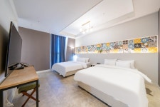 충주 호텔 로드 - 트리플 숙소