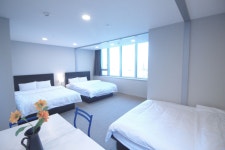 용인 - 더편안 트리니호텔 후기, 가격, 위치 - 예약