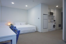 용인 - 더편안 트리니호텔 후기, 가격, 위치 - 예약