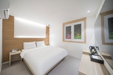 창원 팔용동 DEUMEU(드므) 호텔 - 트리플 숙소