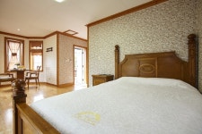 평창 아침의소리펜션 - 트리플 숙소