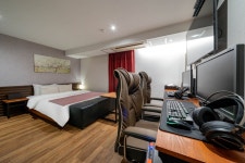 수원(인계동) 자니비 - 트리플 숙소