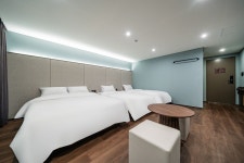 동대문 관광호텔 (Tourist Hotel) - 트리플 숙소