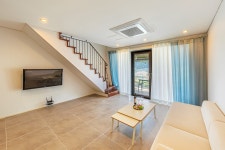 투어앤스파 포천 프렌즈애견키즈풀빌라 투어앤스파