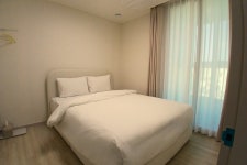 더 노벰버 스테이 구리역점 - 트리플 숙소