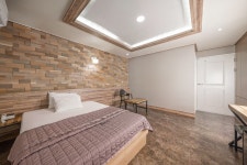 구미 인동 Hotel 7Days - 트리플 숙소