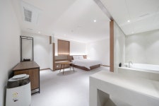 창동 론스타 - 트리플 숙소