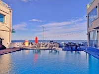 동해 - 동해 우유펜션(어달해변) 후기, 가격, 위치 - 예약