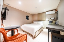 파주 YAM 얌 호텔 파주금촌점 - 트리플 숙소