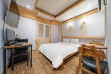 평촌 코아 - 트리플 숙소