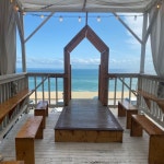 여기가 카페야 포토존이야!? 인생샷 명소 강릉 <미르미르>. 위치: 강원 강릉시 창해로14번길 2. 트립닷컴 강원도 트립 가이드.