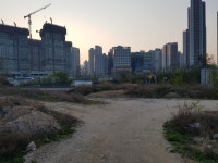 경부고속도로 옆 공터 - 뽐뿌:자유갤러리 경부고속도로 옆 공터
