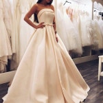 Evelyn님의 Wedding dress. Robe de mariée. Robe blanche. White dress. | We Heart It We ❤ It