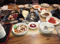 옥상조개구이&홍게무한리필더완동해묵호지점 | (ㅃㄱ) 3차로 조개구이 묵습니다^^ | 보배드림 유머게시판