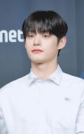 트레져 요시님 홈마가 신고식 김지웅 사진 올려주따 - 인스티즈(instiz) 연예 카테고리 트레져 요시님 홈마가 신고식 김지웅 사진 올려주따