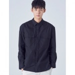 에잇세컨즈(8SECONDS) 블랙 솔리드 플랩 포켓 셔츠 (238964CQA5) - 20,000원 | 무신사 스토어