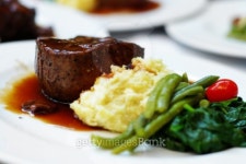 meat and greens.jpg 이미지 (99238123) - 게티이미지뱅크 meat and greens.jpg