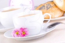 투컵스커피(Two cups coffee) | Two Cups Of Coffee 이미지 (140458376) - 게티이미지뱅크 Two Cups Of Coffee