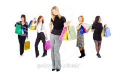 쇼핑액츄얼리(Shopping Actually) | Five shopping girls with especially happy girl at 이미지... 게티이미지뱅크 Five shopping girls with especially happy girl at