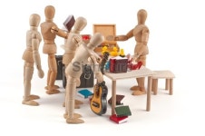 Flea market - wooden mannequin dealing goods 이미지 (183411216) - 게티이미지뱅크 Flea market - wooden mannequin dealing goods