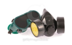 씨엔에스(C&S, Clean and Safety) | Chemical protective mask and Safety glasses 이미지 (512013921) - 게티이미지뱅크 Chemical protective mask and Safety glasses