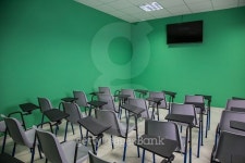 chairs lined 이미지 (488717822) - 게티이미지뱅크 chairs lined