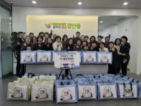 황승록 탁구클럽, 광주시 광남2동에 2년 연속 이웃돕기 성금 기탁:경인투데이뉴스 ≪경인투데이뉴스≫ 황승록 탁구클럽, 광주시...