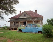 댕스verymuch | “I’m Very Much in Love with Where I’m From”: William Christenberry’s American South - The New Yorker “I’m Very Much...