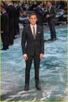 외방커뮤니티 > 헐리우드 > Noah시사회에서 Logan Lerman