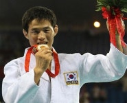 속보 유도 최민호 금메달!!