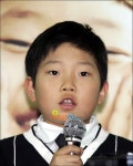 아역 최우혁 “영화 위해 8Kg 살 찌웠어요” - 사고 갤러리