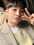 더쿠 - 🍚 윤지성 공트 사진모음 2021(스압) 🍚