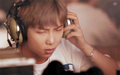 알엠쥐컴퍼니 | 세상 심각한 깡쥐ㅜㅜ - 방탄소년단(BTS) 카테고리