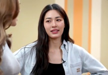 더쿠 - 링링콩 어제 라이브 얼굴이 ㄹㅈㄷ 같음.. 이거 봐