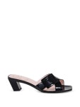 비비에이비스테이 | Roger Vivier 플라워 디테일 오픈 토 샌들 | 블랙 | FARFETCH KR