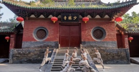 베이징 왕복 초고속 열차로 소림사 당일 여행 | GetYourGuide