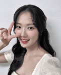 피플스컴퍼니(PEOPLESCOMPANY) | “청춘물 장인” 김혜윤, '차기작이 기대되는 여배우' 투표 1위... 지하철 전광판 제공 받는다 | 위키트리 “청춘물 장인” 김혜윤, '차기작이...